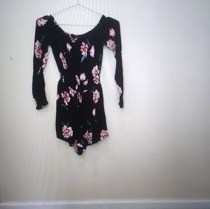 Kendall & Kylie Long Sleeve Romper